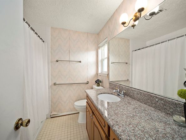 11311 Concho Street, Houston TX 77072