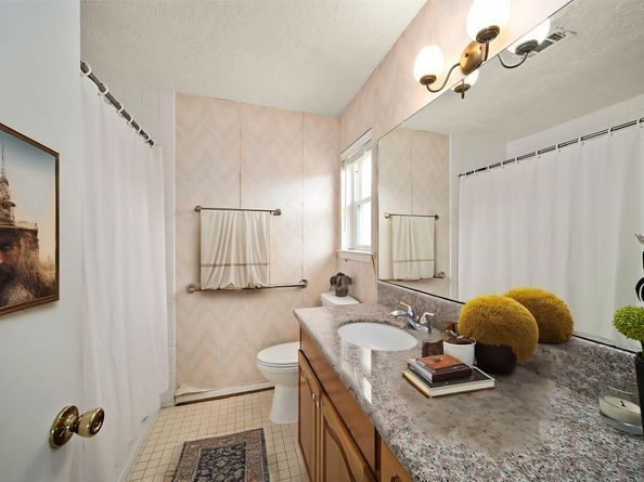 11311 Concho Street, Houston TX 77072