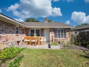 11311 Concho Street, Houston TX 77072