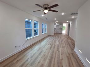 9412 Firnat AB, Houston TX 77016