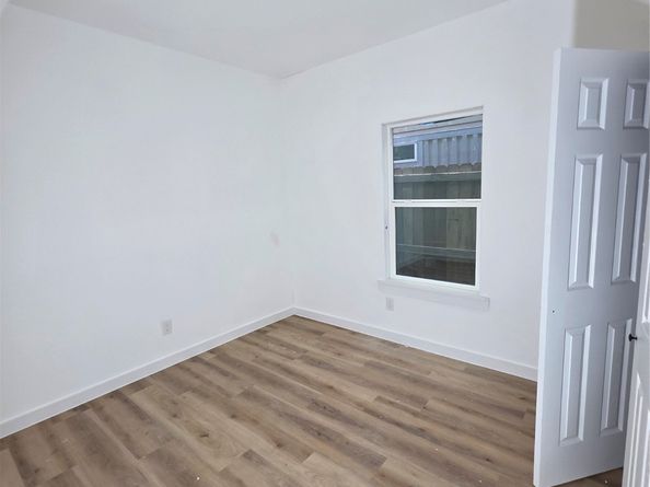 9412 Firnat AB, Houston TX 77016