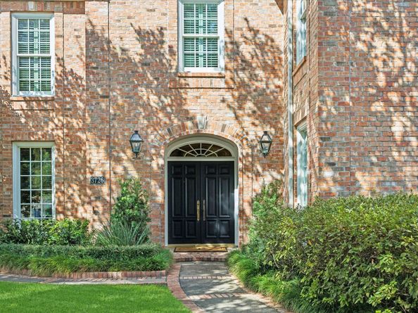 3726 Wickersham Lane, Houston TX 77027