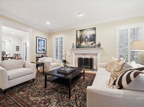 3726 Wickersham Lane, Houston TX 77027