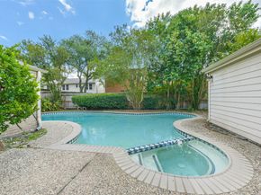 1811 Rushbrook Drive, Houston TX 77077