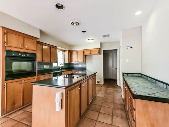1811 Rushbrook Drive, Houston TX 77077