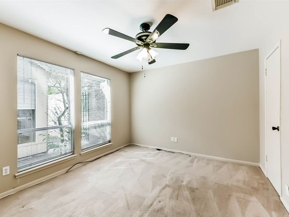 1811 Rushbrook Drive, Houston TX 77077