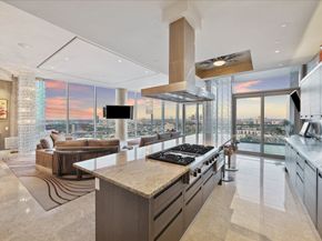 2727 Kirby Drive 24E, Houston TX 77098