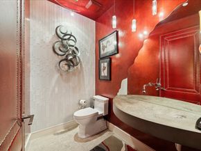 2727 Kirby Drive 24E, Houston TX 77098