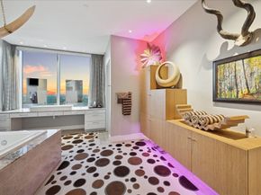 2727 Kirby Drive 24E, Houston TX 77098