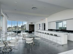 2727 Kirby Drive 24E, Houston TX 77098