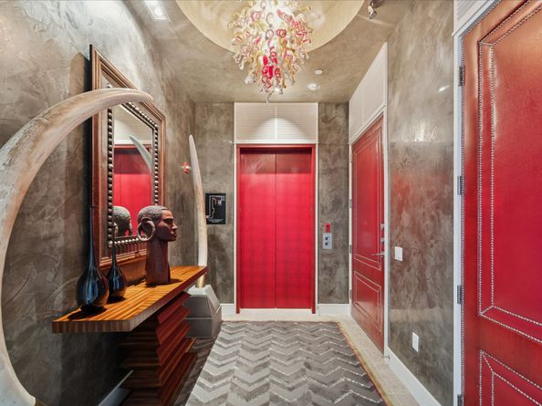 2727 Kirby Drive 24E, Houston TX 77098