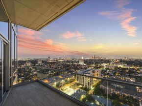 2727 Kirby Drive 24E, Houston TX 77098