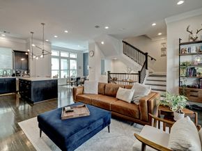 2231 Chenevert Street, Houston TX 77003