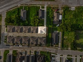 1222 Upton Street, Houston TX 77020