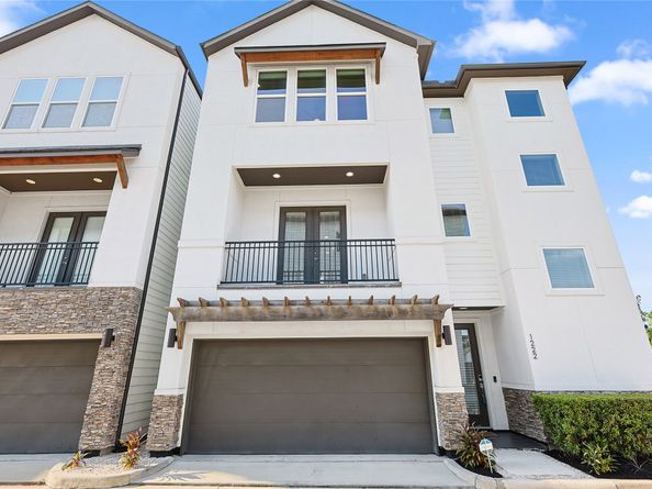 1222 Upton Street, Houston TX 77020