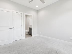 1222 Upton Street, Houston TX 77020