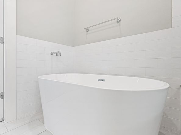 1222 Upton Street, Houston TX 77020
