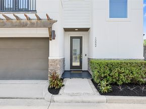 1222 Upton Street, Houston TX 77020