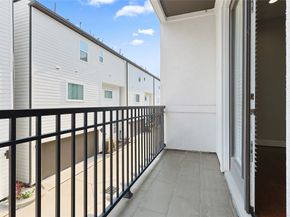 1222 Upton Street, Houston TX 77020