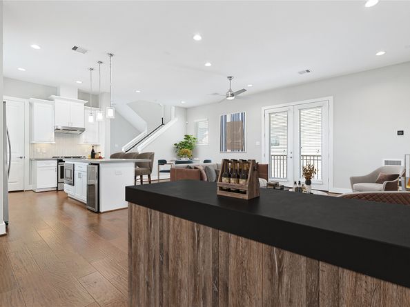 1222 Upton Street, Houston TX 77020