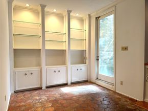 1101 Hawthorne Street, Houston TX 77006