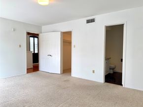 1101 Hawthorne Street, Houston TX 77006