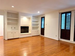 1101 Hawthorne Street, Houston TX 77006