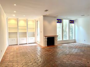 1101 Hawthorne Street, Houston TX 77006