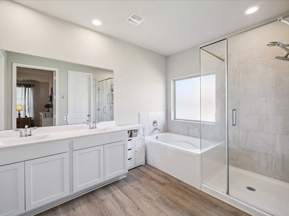 31134 Gullwing Manor Drive, Tomball TX 77375