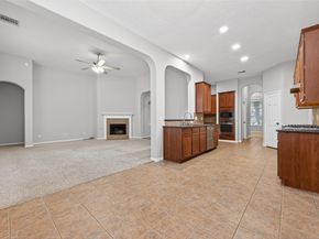 1538 Cafe Dumonde, Conroe TX 77304