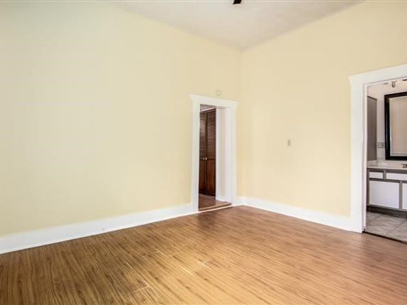 2115 Radcliffe Street, Houston TX 77007