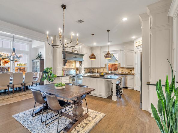 2501 Belton Shores Drive, Conroe TX 77304