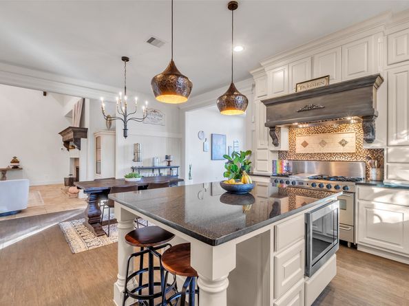 2501 Belton Shores Drive, Conroe TX 77304