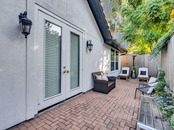 2523 Watts Street, Houston TX 77030