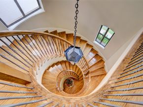 1008 Potomac Drive, Houston TX 77057