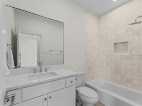 4127 De George Street, Houston TX 77009