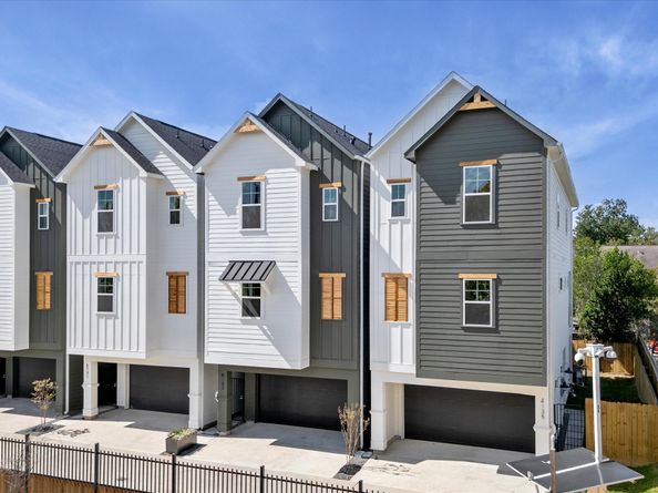 4127 De George Street, Houston TX 77009