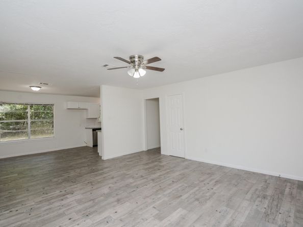 1825 Live Oak Drive, Conroe TX 77301