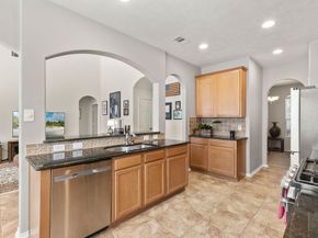 163 N Hawkhurst Circle, The Woodlands TX 77354