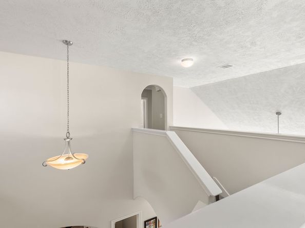 163 N Hawkhurst Circle, The Woodlands TX 77354