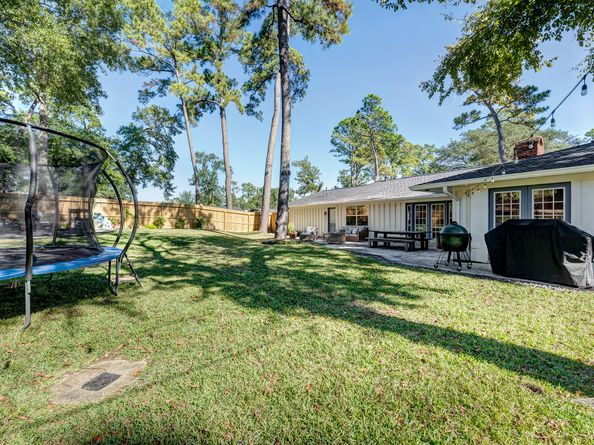 1827 Peer Drive, Houston TX 77043