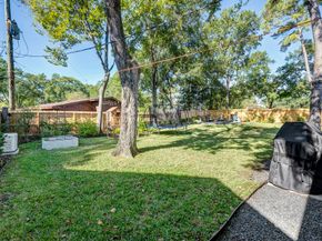 1827 Peer Drive, Houston TX 77043