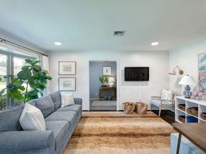 1827 Peer Drive, Houston TX 77043