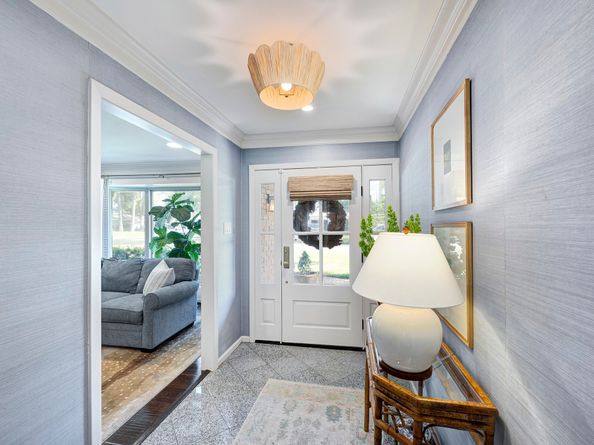 1827 Peer Drive, Houston TX 77043