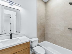 7109 Conley Street AB, Houston TX 77021