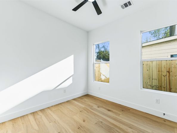 7109 Conley Street AB, Houston TX 77021