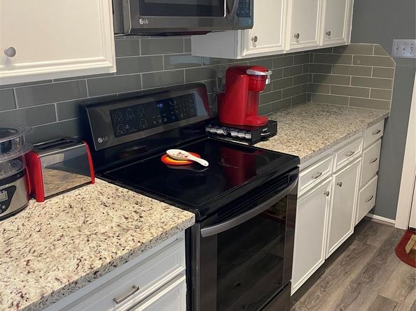 7821 Bateman Lane 7821, Houston TX 77088