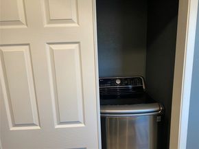 7821 Bateman Lane 7821, Houston TX 77088