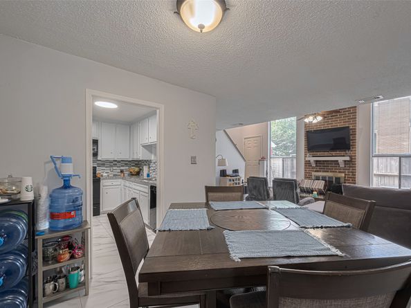 13798 Hollowgreen Drive 305, Houston TX 77082