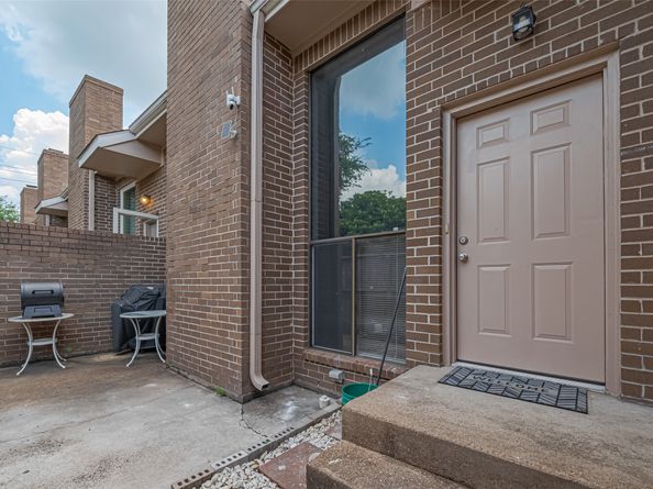 13798 Hollowgreen Drive 305, Houston TX 77082